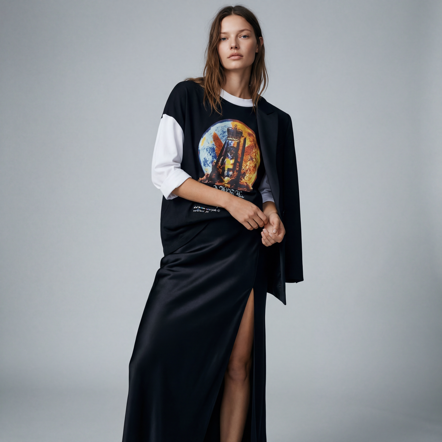 UNISEX ROYAL SHRINE BASEBALL TEE - Borrow