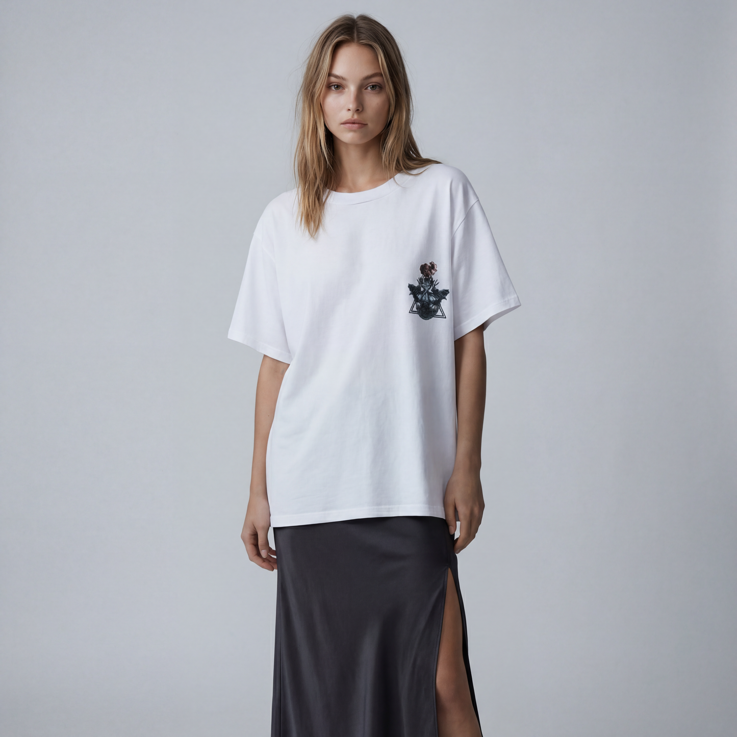 UNISEX CARNATION COIN TEE - Borrow