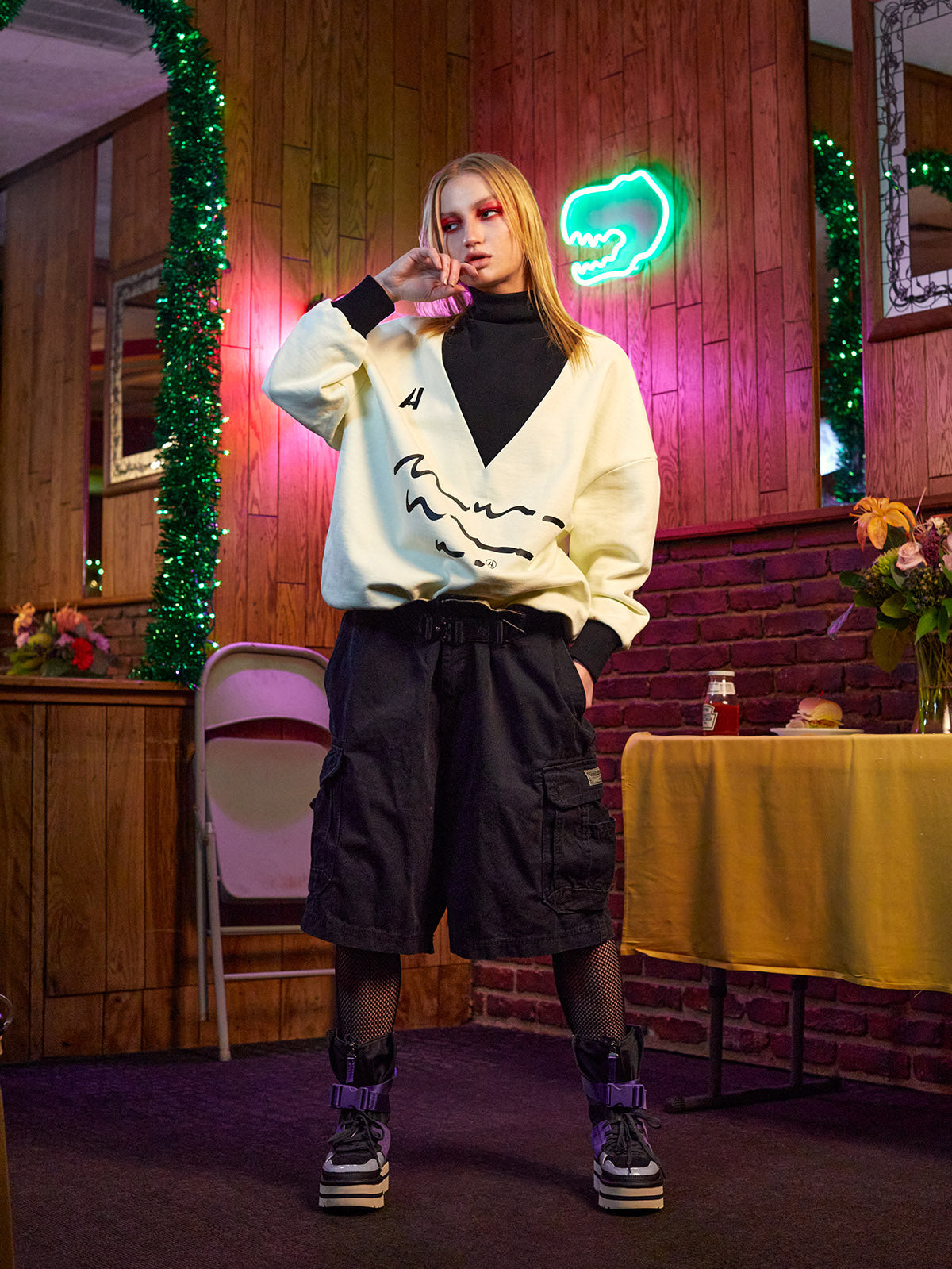 RIBBED NECK OVERSIZED APRE SWEATER