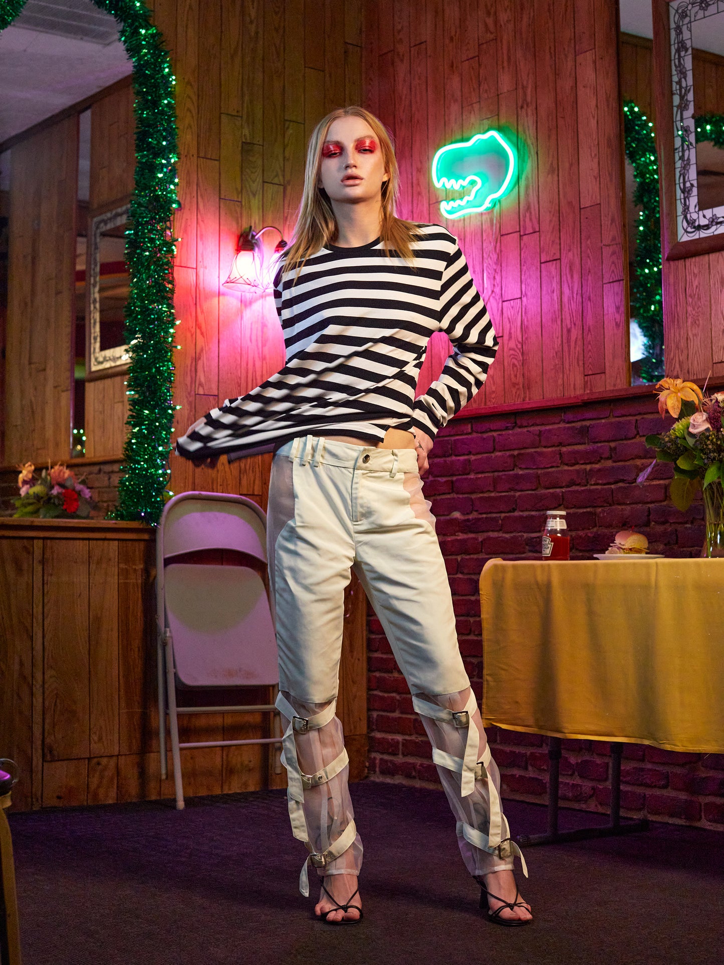 COMBO LEG STRAP PANT