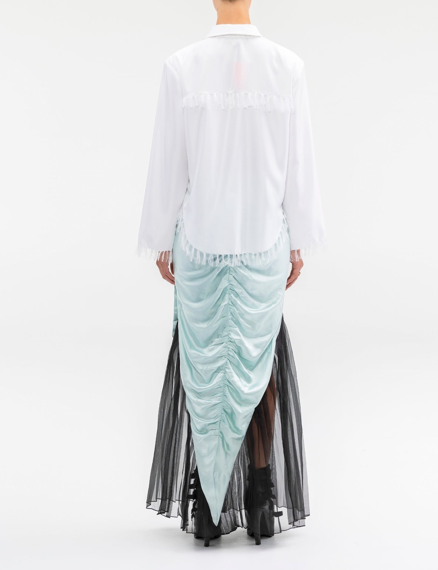 BUTTON DOWN SCRIPT BLOUSE