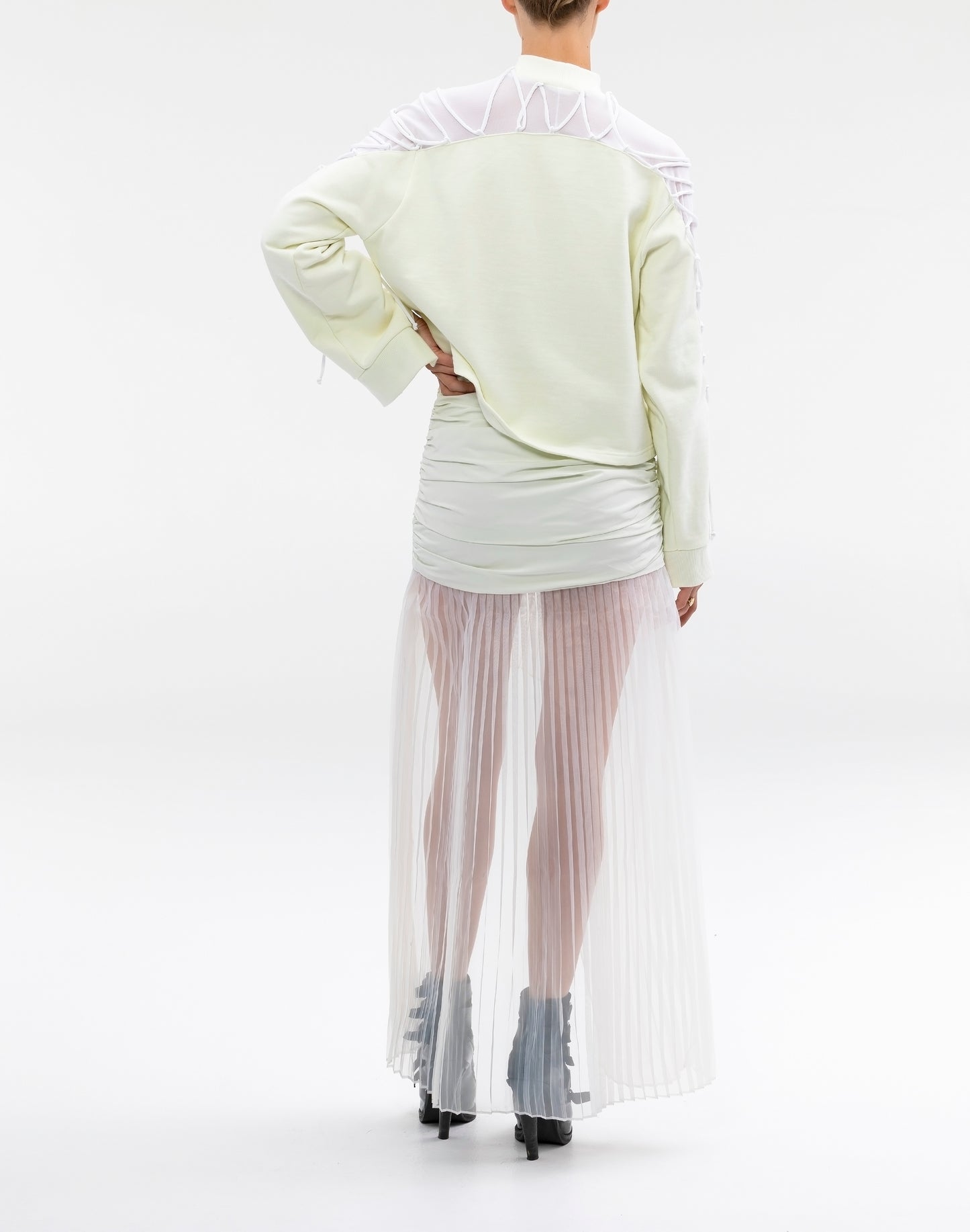 FLOOR LENGTH CUMBER SKIRT