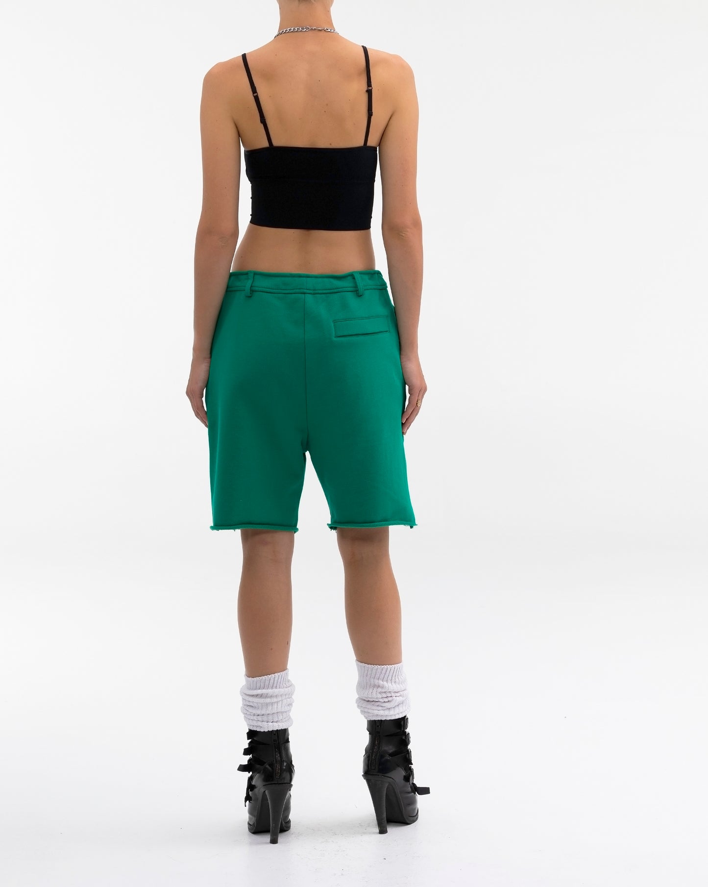 UNISEX RAVEN CREST MESH LINED SHORTS