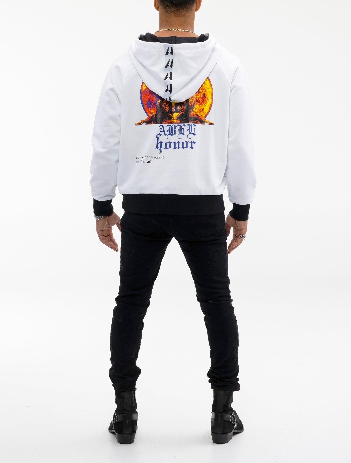 UNISEX RAVEN CREST HOODIE