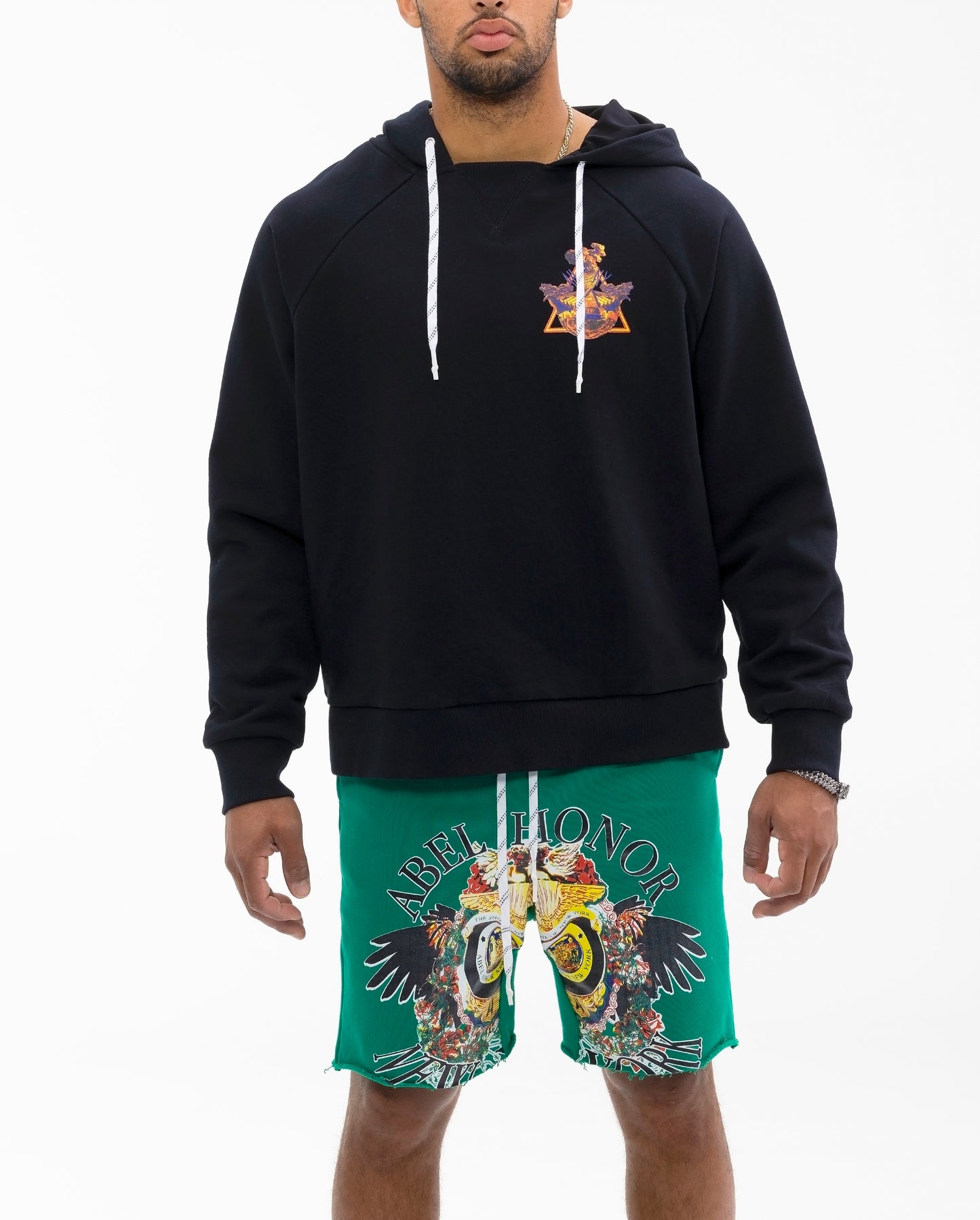 UNISEX RAVEN CREST MESH LINED SHORTS