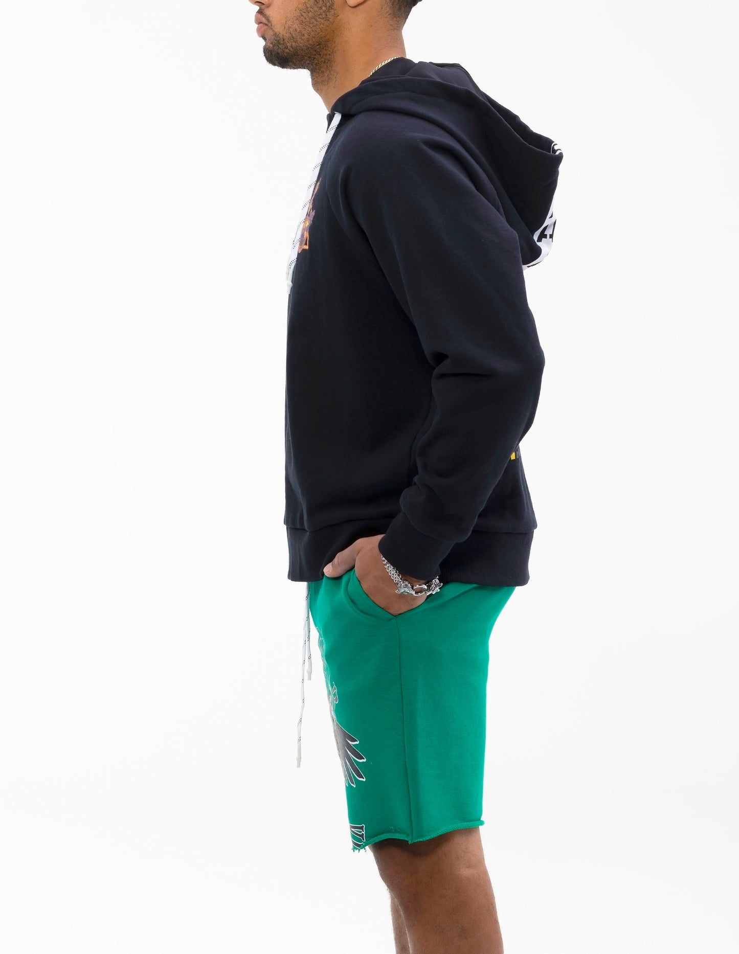 UNISEX RAVEN CREST MESH LINED SHORTS