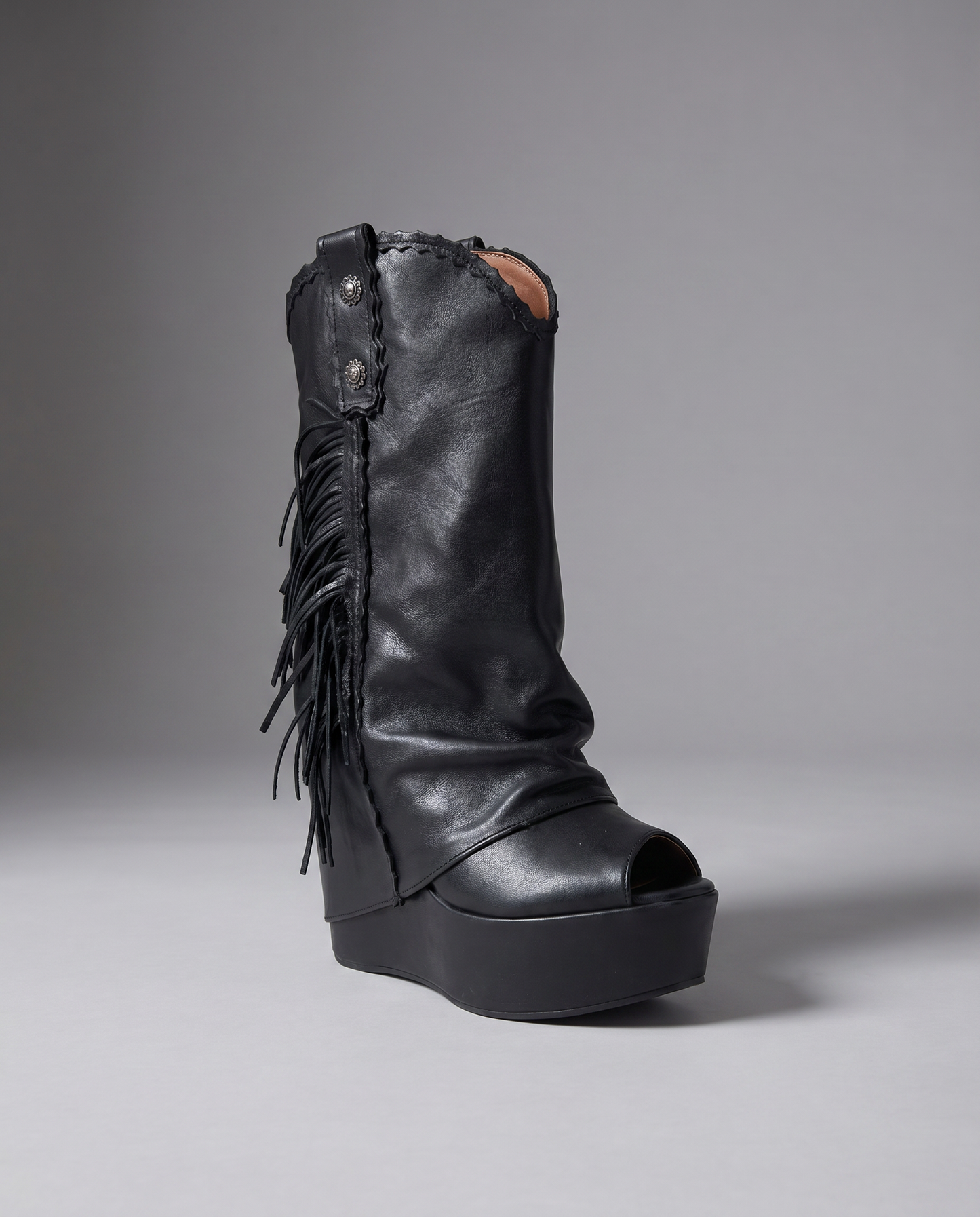 THE REVERENCE HEEL BOOT