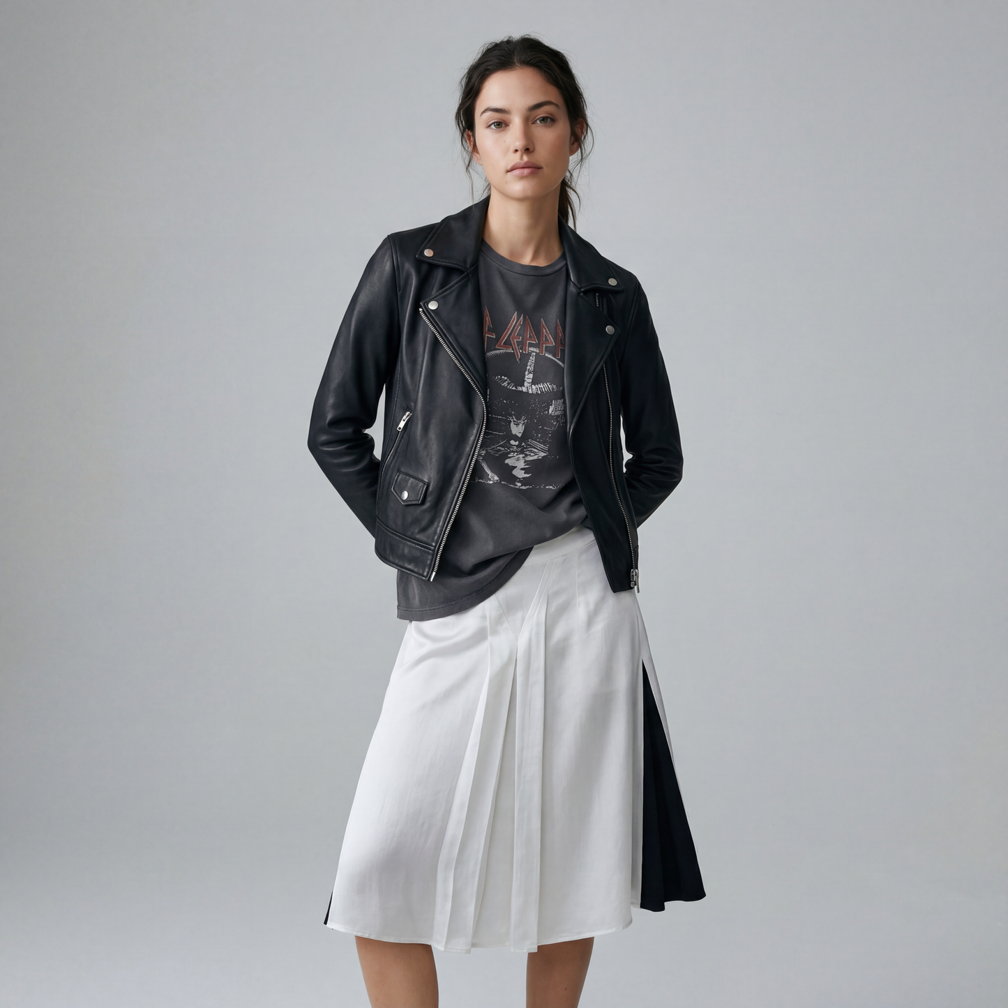 MIXED MEDIA CENTER PLEAT SKIRT