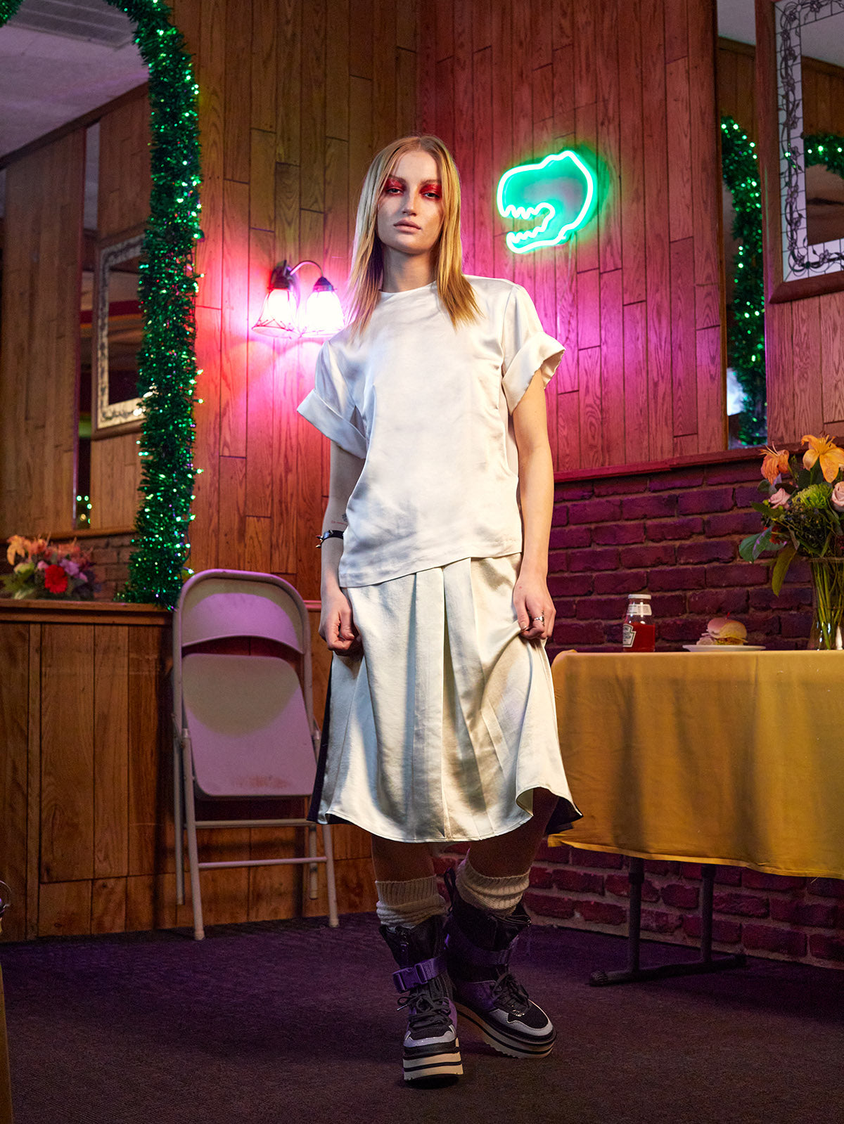 MIXED MEDIA MOCK NECK ROLL TEE