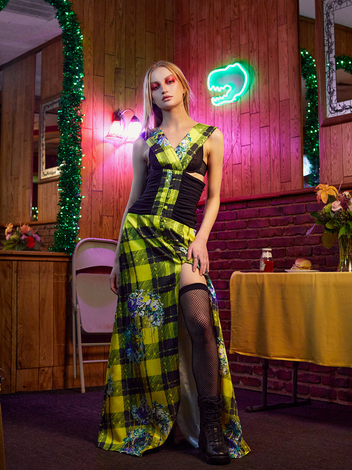 FLOOR LENGTH BOUQUET PLAID DRESS