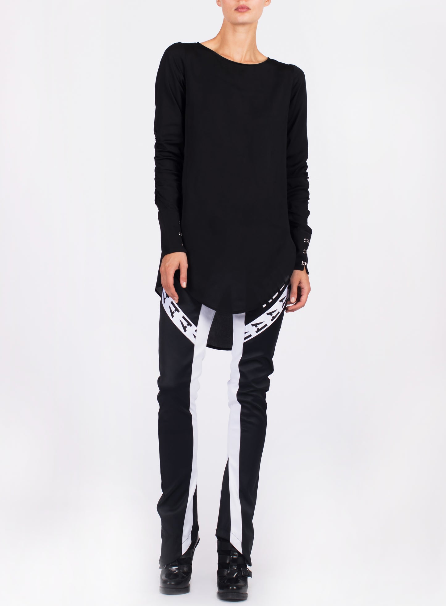 HI LO HOOK AND EYE CUFF BLOUSE
