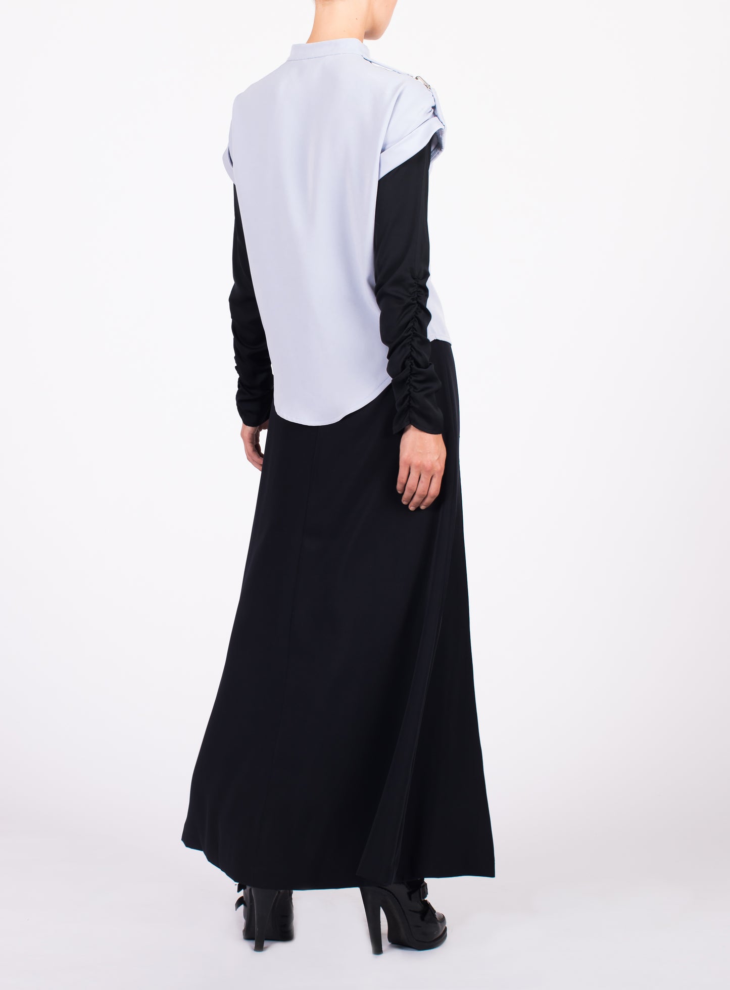 LONG SLEEVE COMBO MOCK BLOUSE