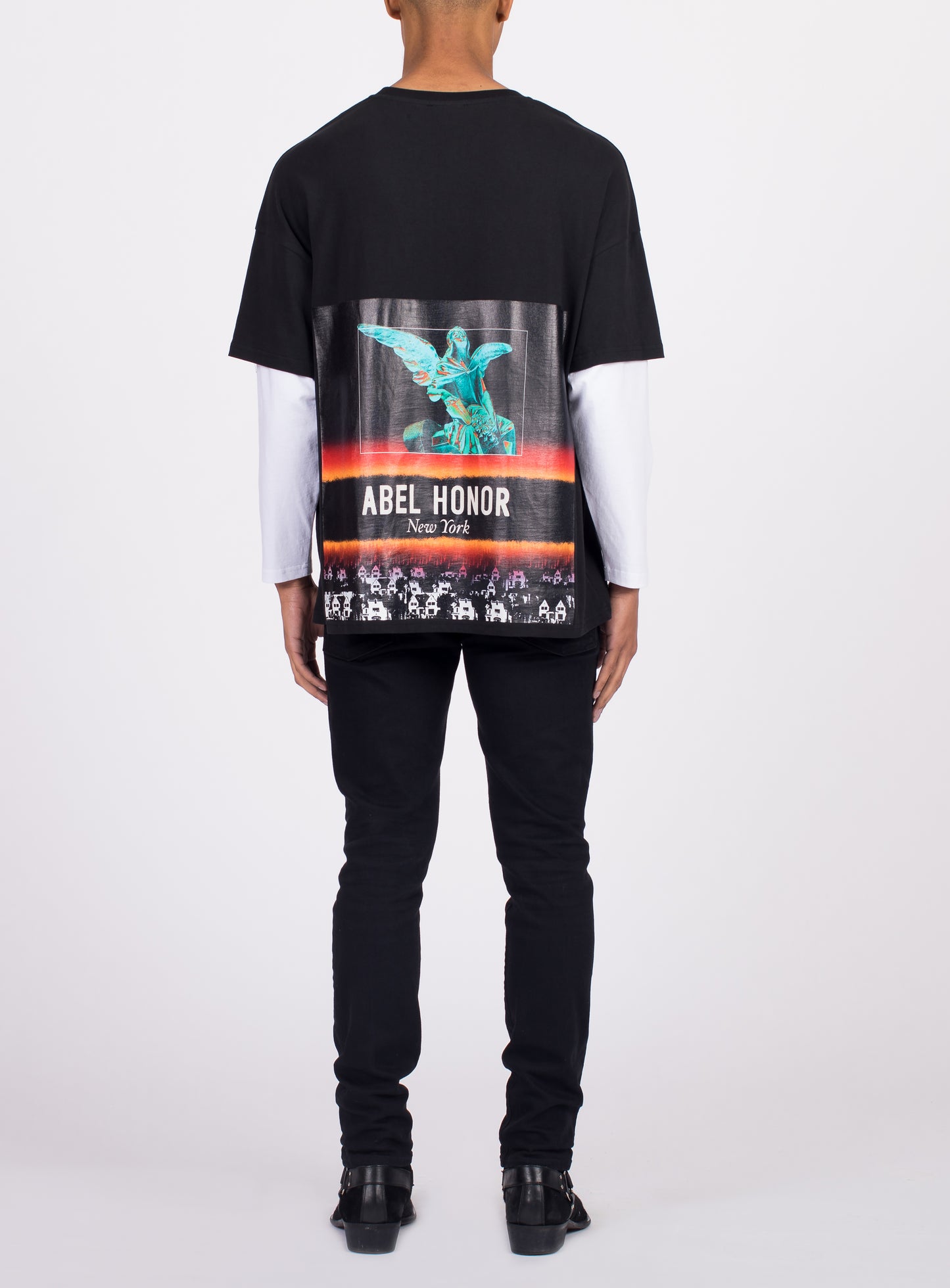UNISEX LONG SLEEVE HOUSE ANGEL TEE
