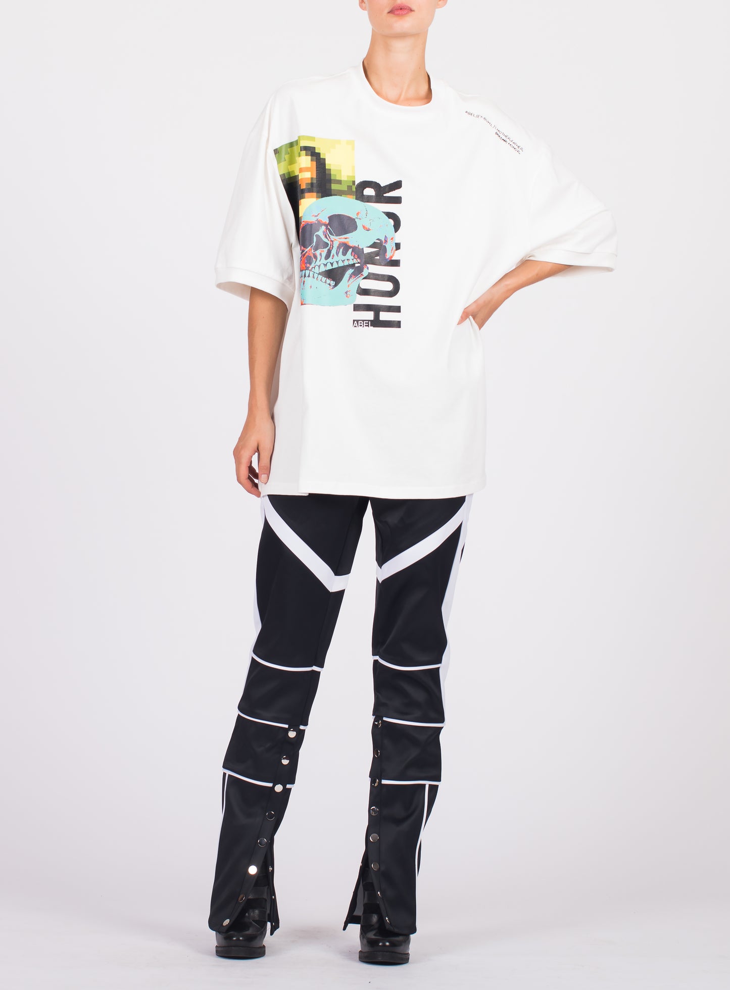 UNISEX MONA SKULL TEE