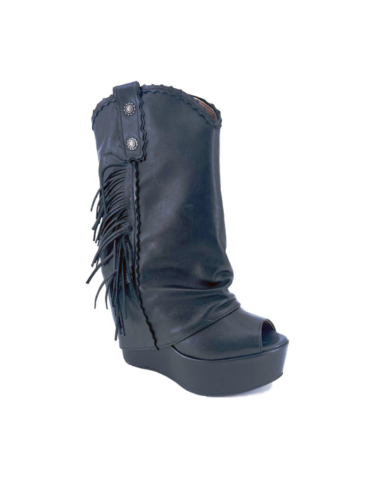 THE REVERENCE HEEL BOOT